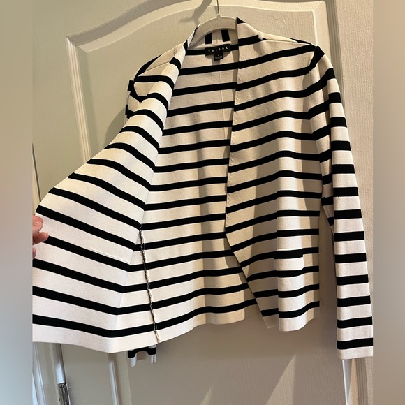 TRIBAL jacket/sweater - Picture 4 of 4